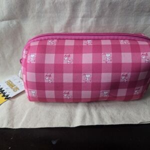 Pink Checkered Peanuts Pouch
